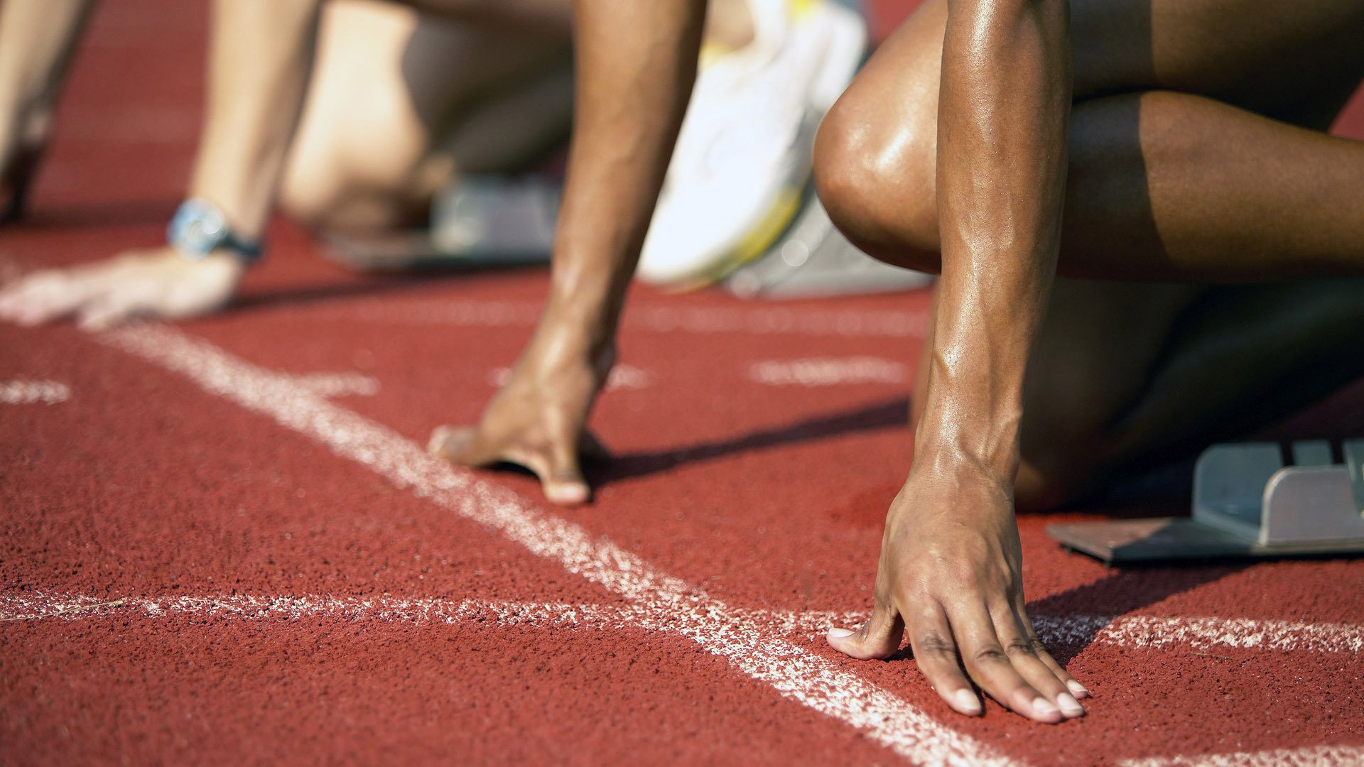 kaiyun电竞-水球比赛摩纳哥女队配合默契，摩纳哥球迷